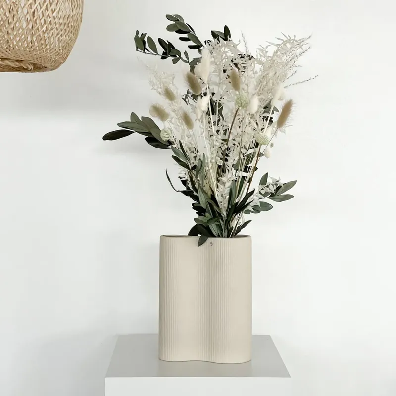 Bestpreis Perfekte Dekoration Trockenblumenstrauß mit Olivenzweigen in Beige